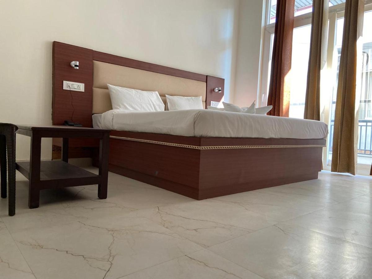Hotel The Shivaay - Delight Inn Ришикеш Экстерьер фото